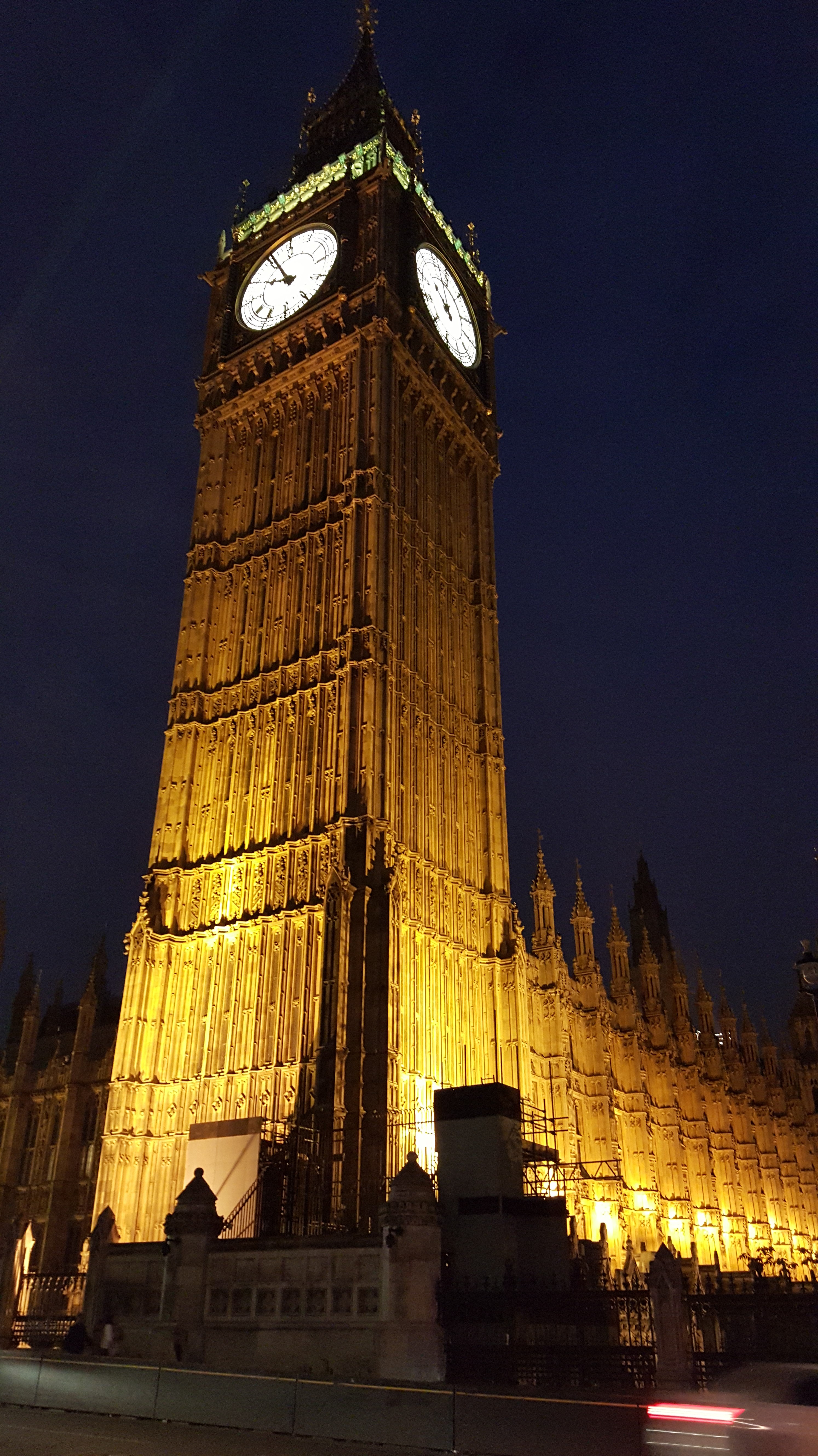 Big Ben and the Palace of Westminster illuminated at night
