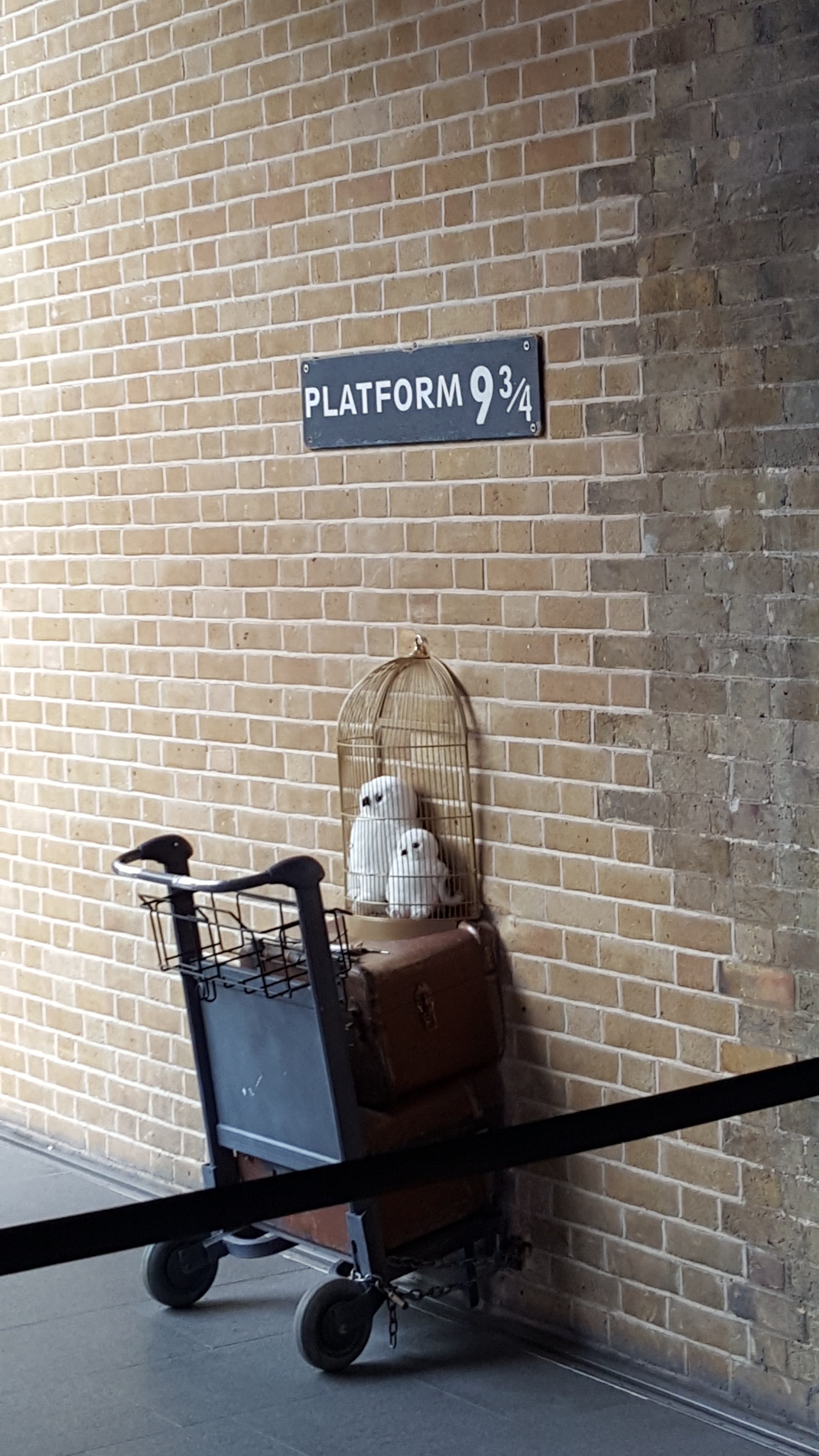 Platform 9¾ Harry Potter display at King's Cross Station in London